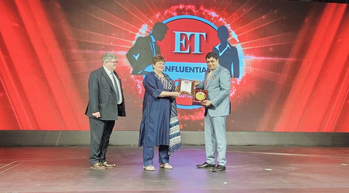 OSL Director Charchit Mishra bags ET's Influential Personality Award East 2023 for dynamic leadership in shipment & logistic