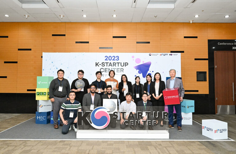 Team Circle Founders Club with Korean Startups