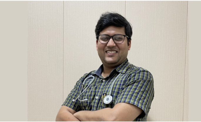 Dr. Abhinav Banerjee, Best Pulmonologist in Moradabad, Critical Care Special